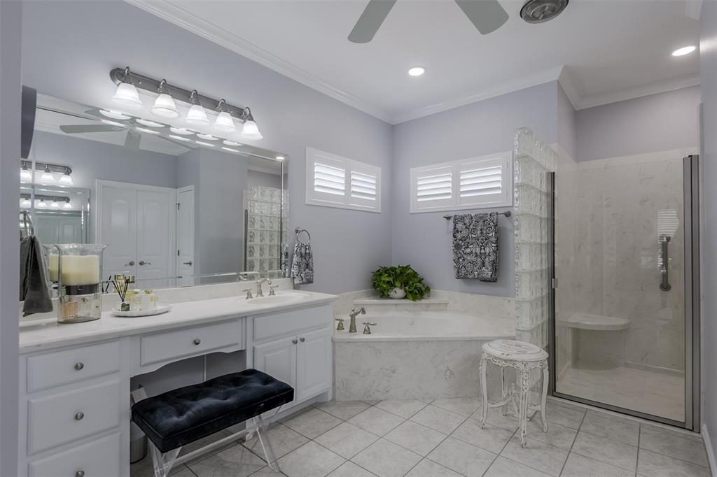 818 Amherst Drive, Waxahachie, TX 75165