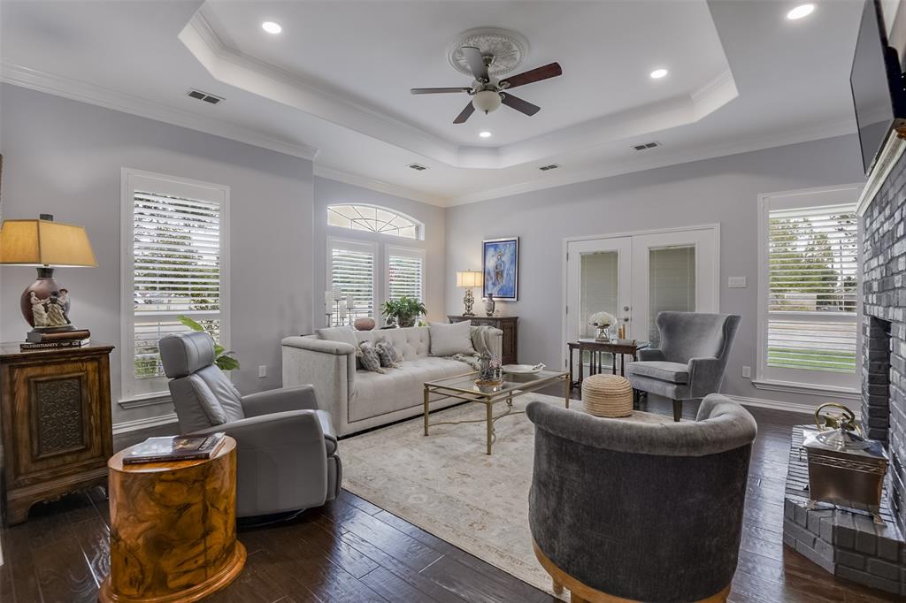 818 Amherst Drive, Waxahachie, TX 75165