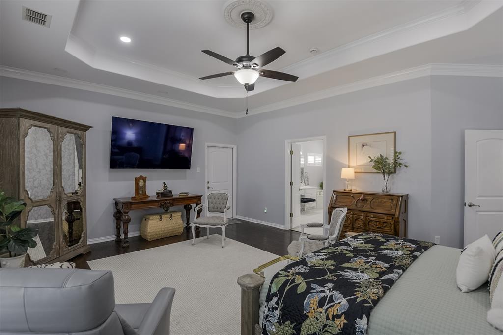 818 Amherst Drive, Waxahachie, TX 75165