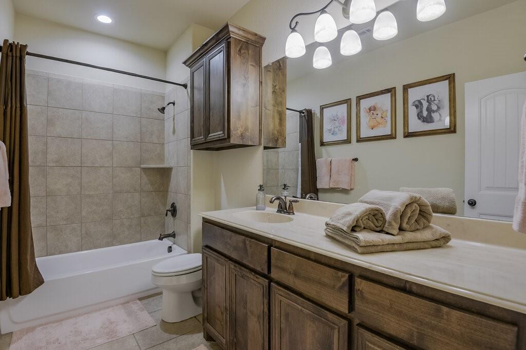 115 Traveller Street, Waxahachie, TX 75165