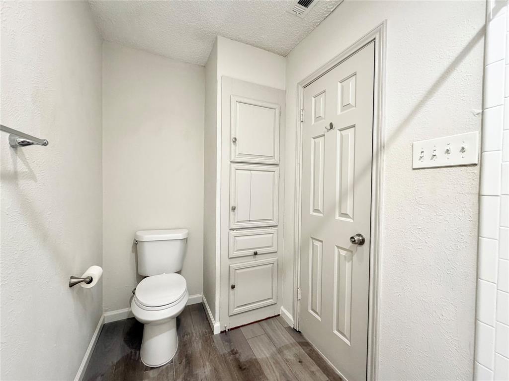 3635 Garden Brook Drive, #2400, Farmers Branch, TX 75234