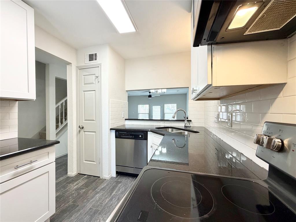 3635 Garden Brook Drive, #2400, Farmers Branch, TX 75234
