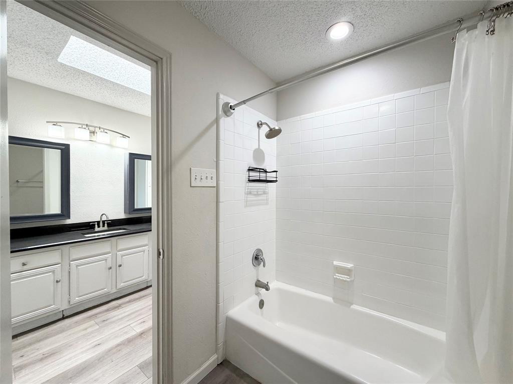 3635 Garden Brook Drive, #2400, Farmers Branch, TX 75234