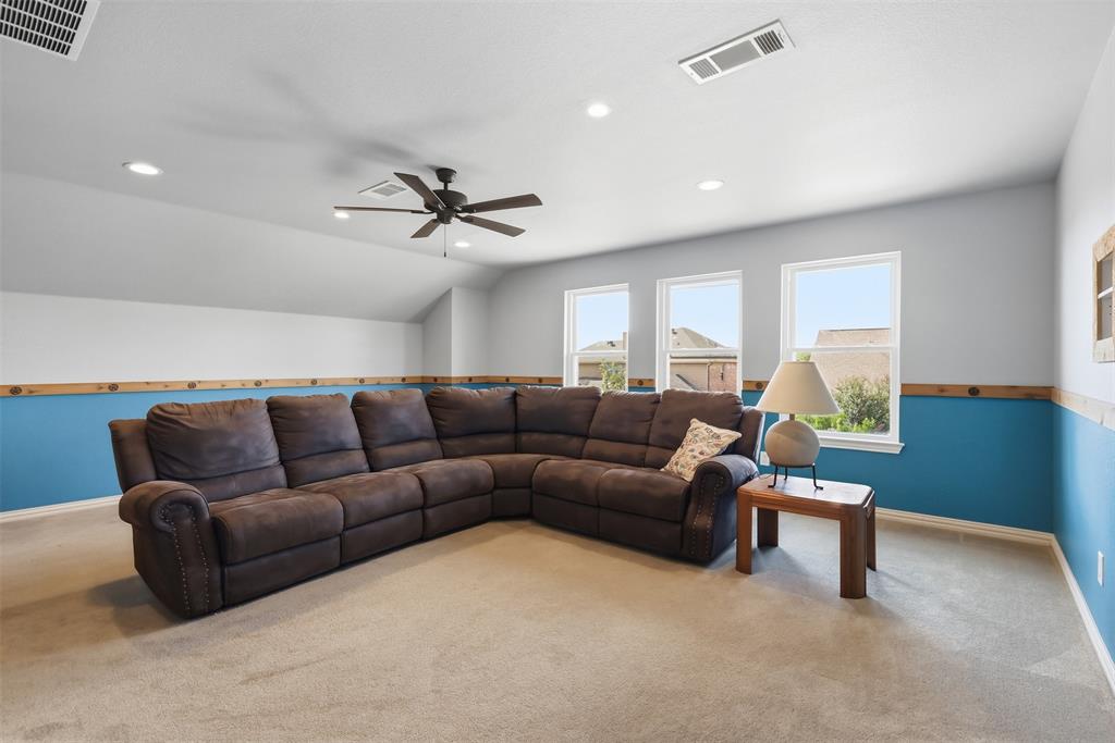 713 Saddle Ridge Trail, Weatherford, TX 76087