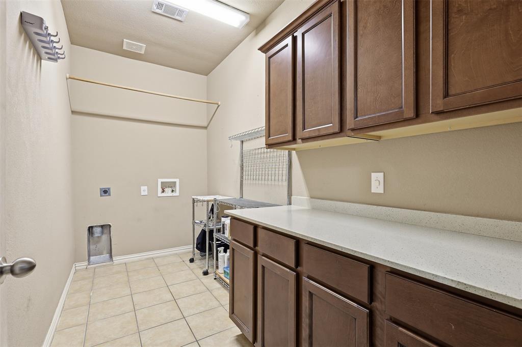 713 Saddle Ridge Trail, Weatherford, TX 76087