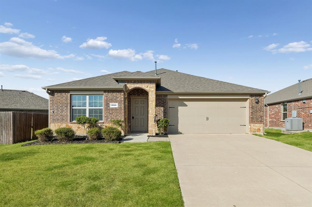 1610 Sorghum Drive, Princeton, TX 75407