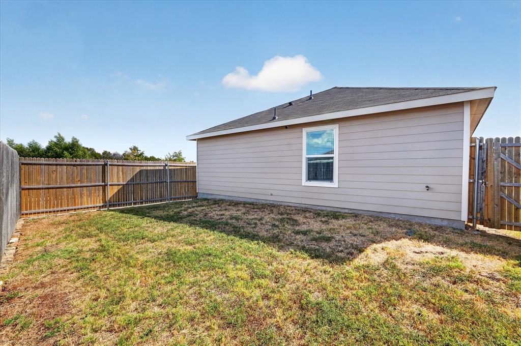 2502 Coronado Way, Crandall, TX 75114