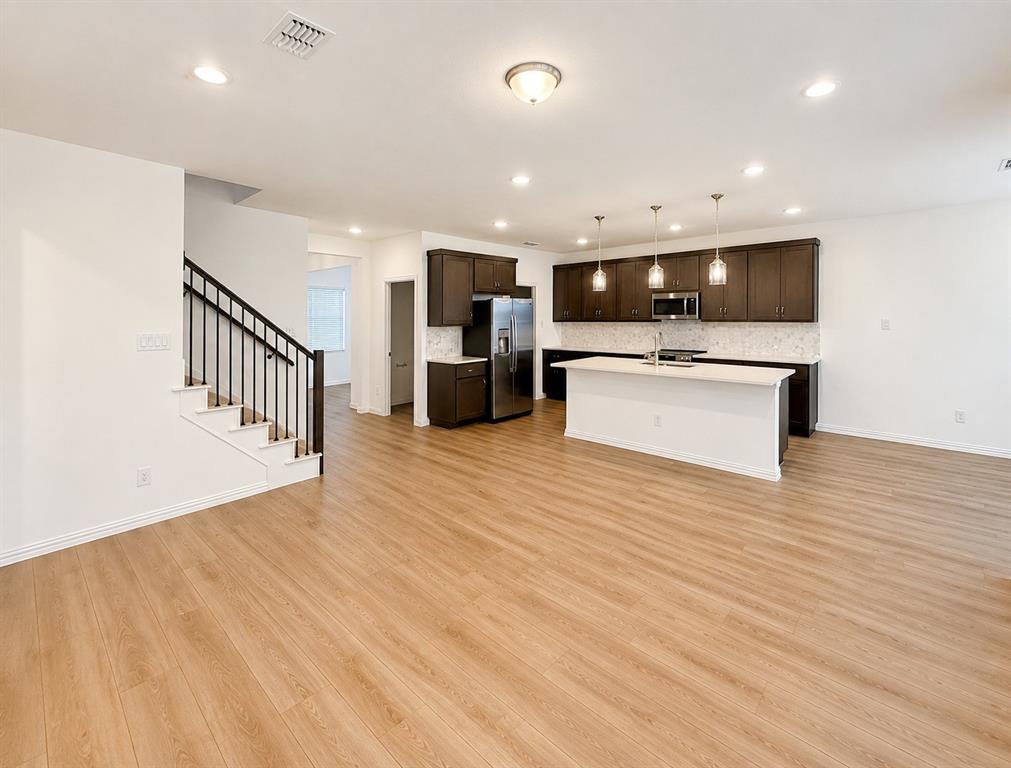 715 Roanoke Drive, Princeton, TX 75407