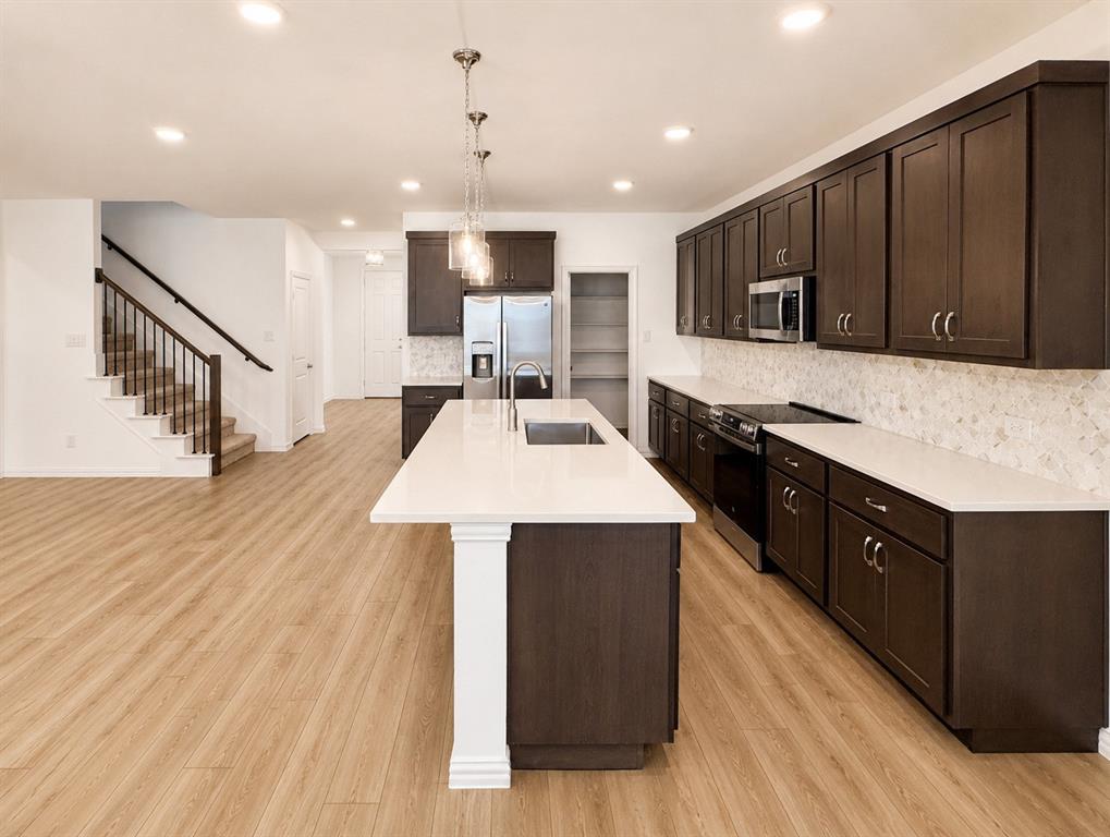 715 Roanoke Drive, Princeton, TX 75407