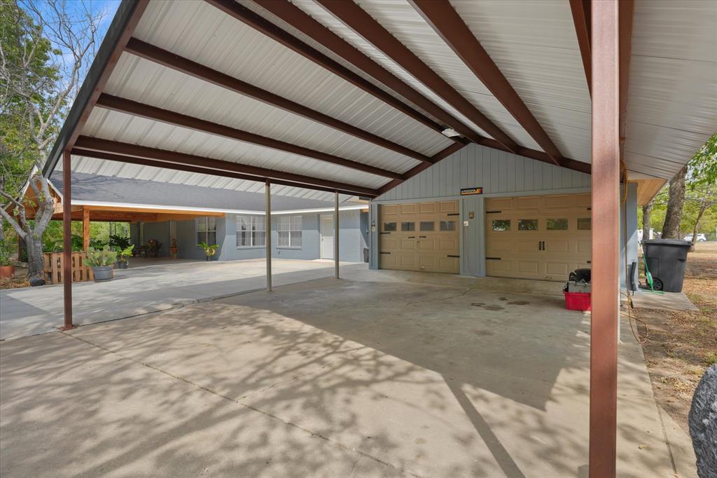 2-Car Garage with 2 car Carport