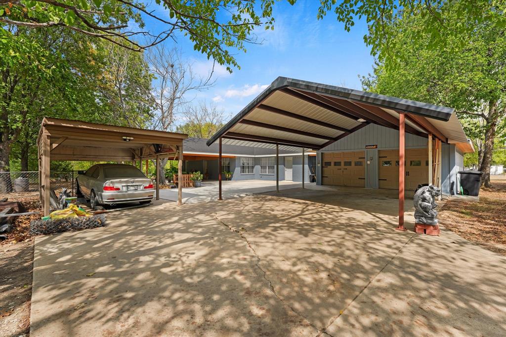 3 total Carports