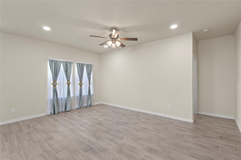 2959 Simpson Stuart Road, Dallas, TX 75241