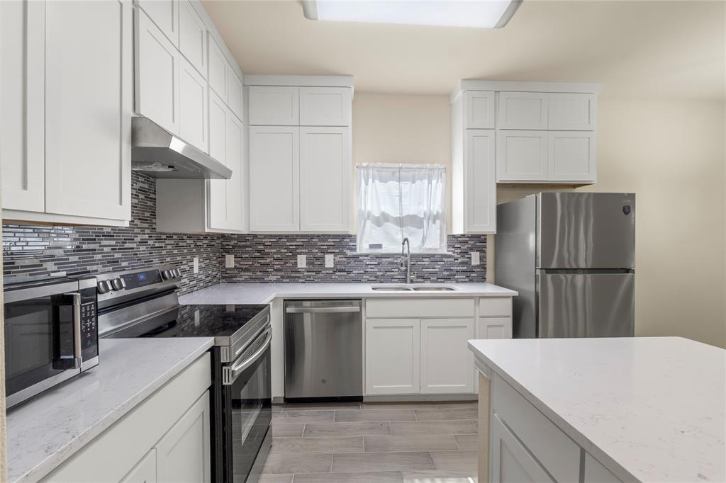 2959 Simpson Stuart Road, Dallas, TX 75241