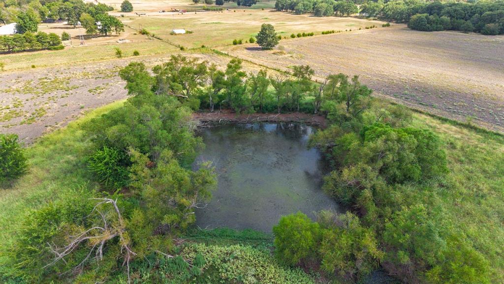 7959 County Road 4823, Wolfe City, TX 75496