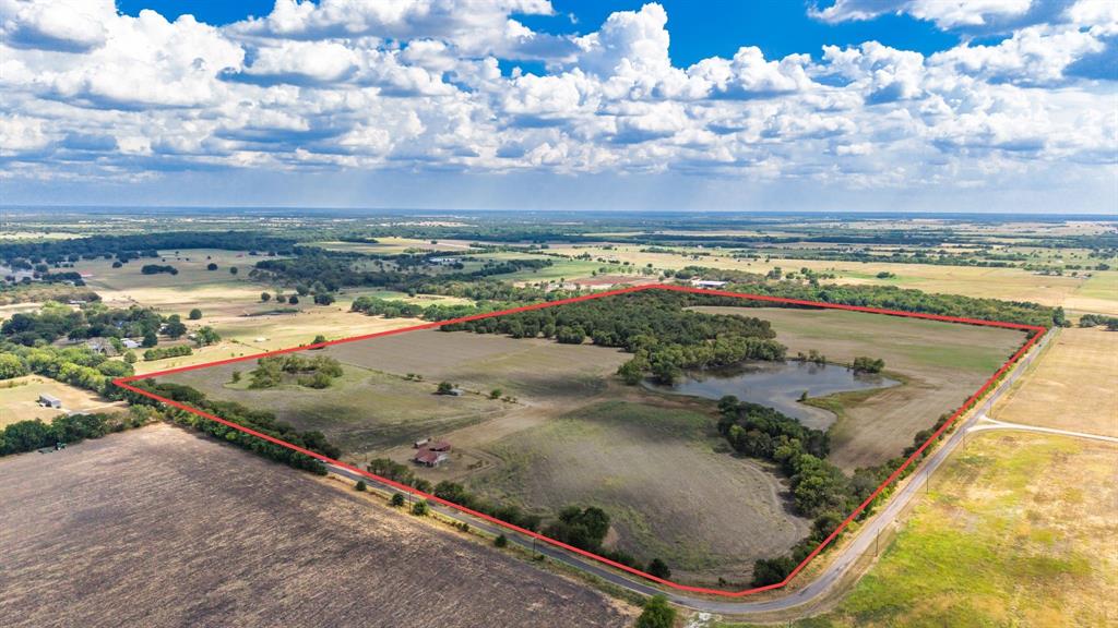 7959 County Road 4823, Wolfe City, TX 75496