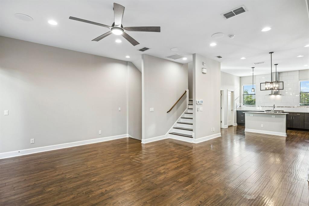 1801 Annex Avenue, #402, Dallas, TX 75204