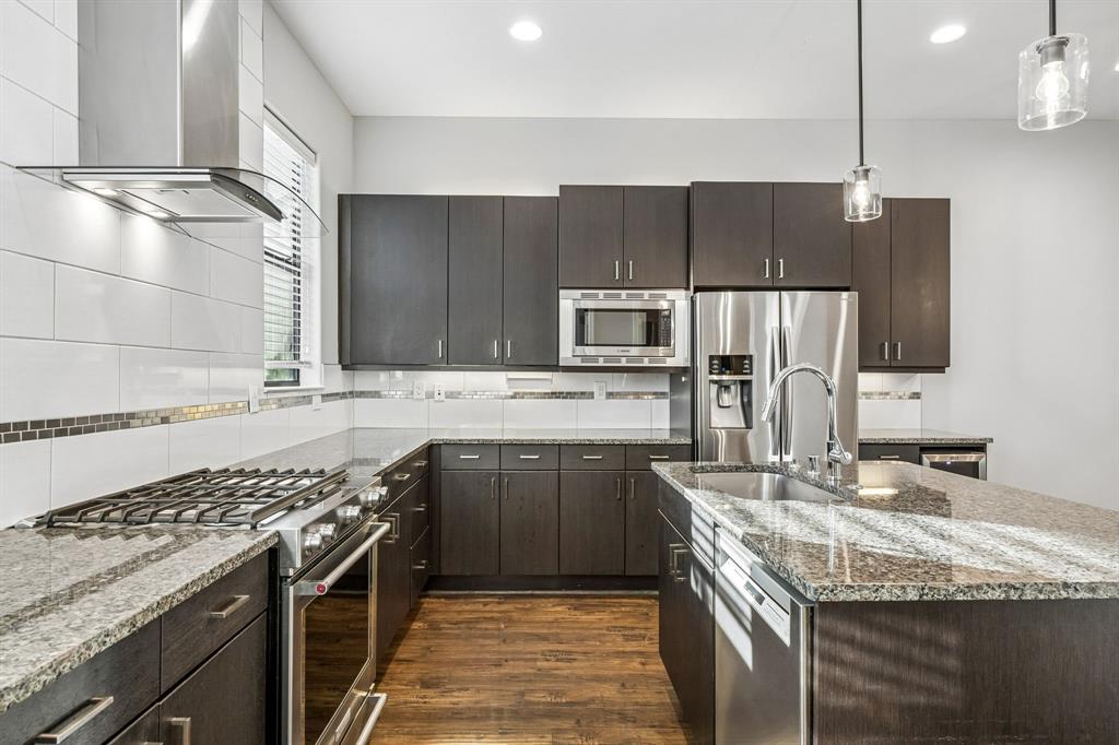1801 Annex Avenue, #402, Dallas, TX 75204