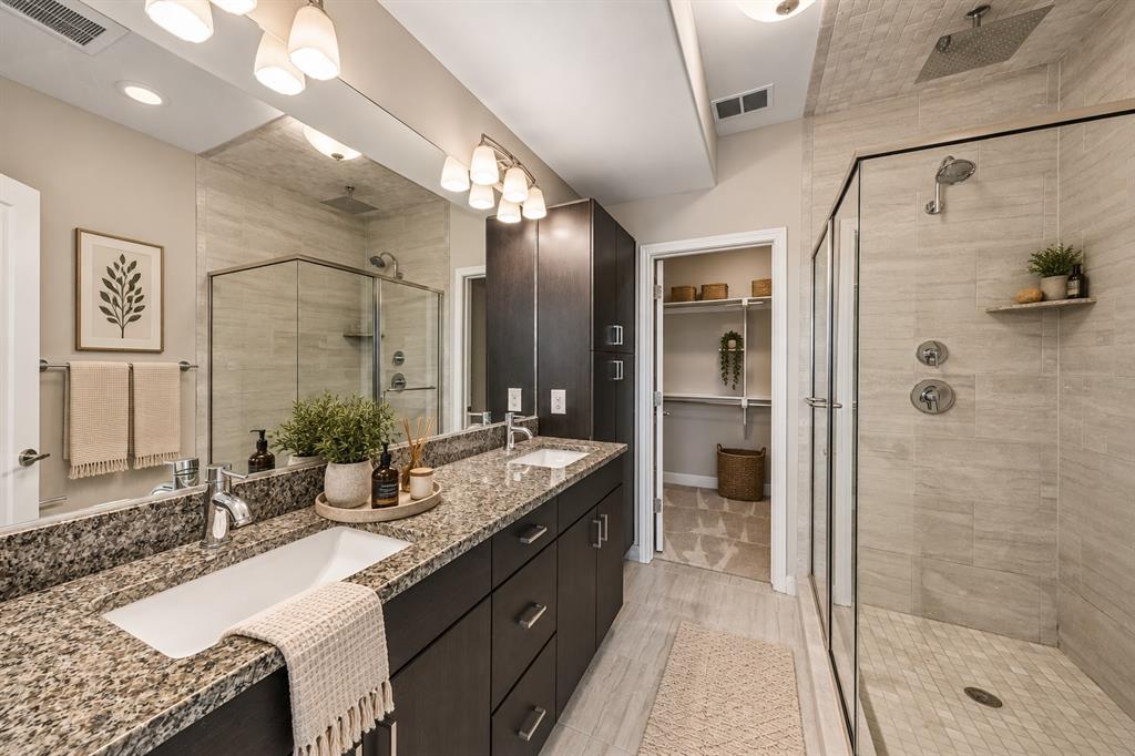 Primary bathroom virtually staged