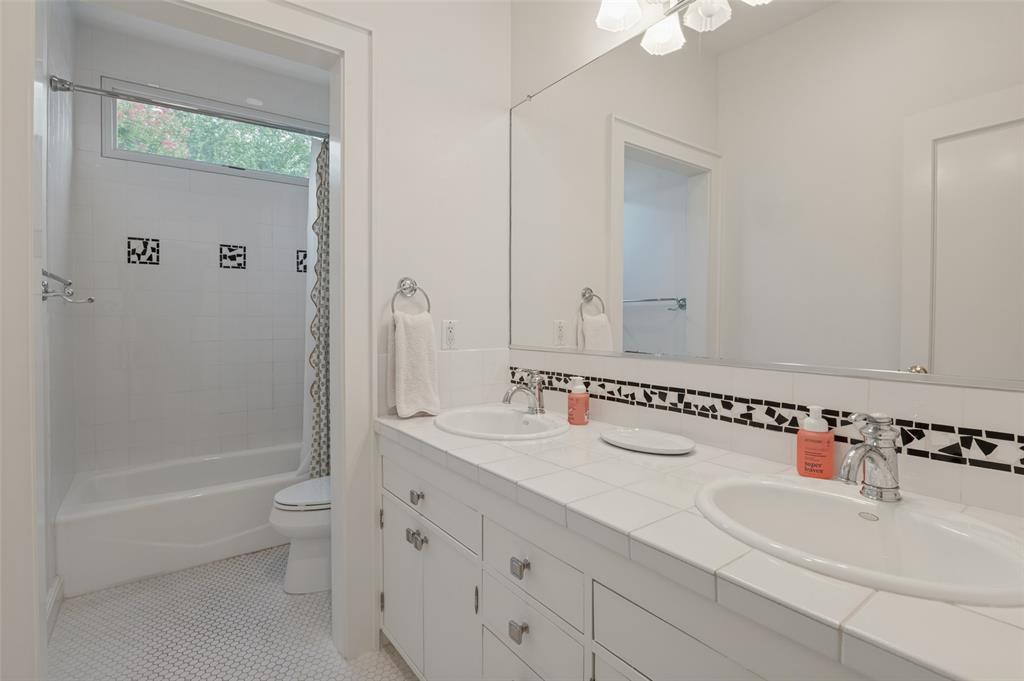 6015 Velasco Avenue, Dallas, TX 75206