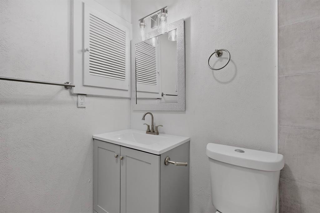 Secondary Bathroom