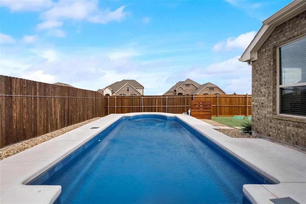 639 Devonshire Drive, Fate, TX 75189
