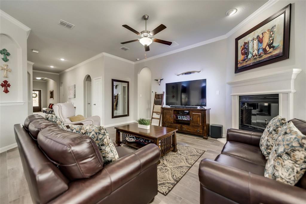 639 Devonshire Drive, Fate, TX 75189 639 Devonshire Drive, Fate, TX 75189