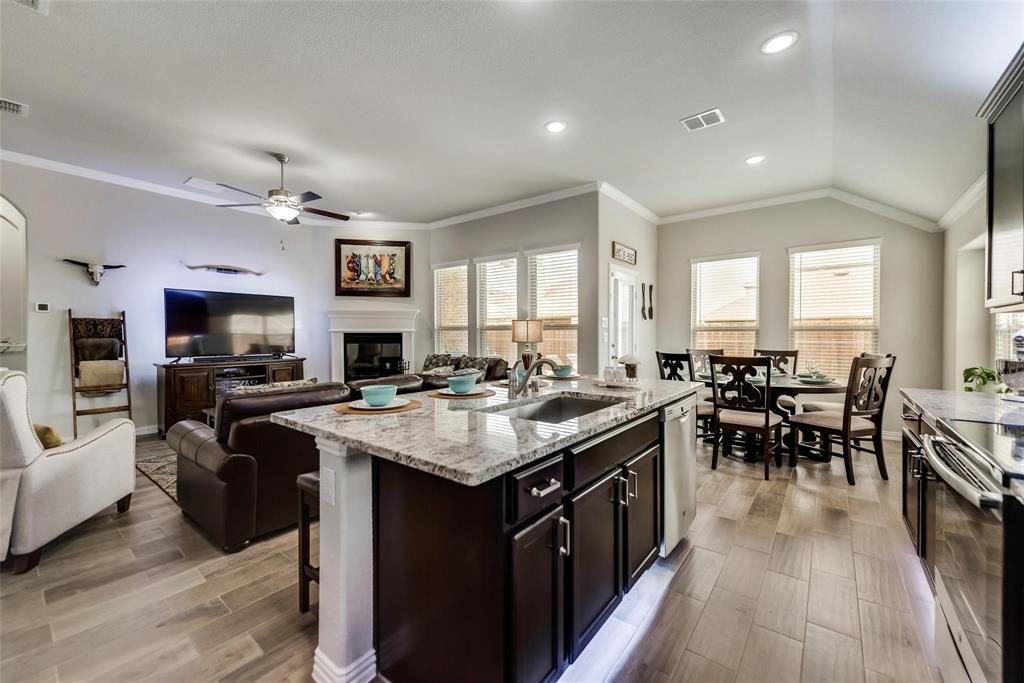 639 Devonshire Drive, Fate, TX 75189
