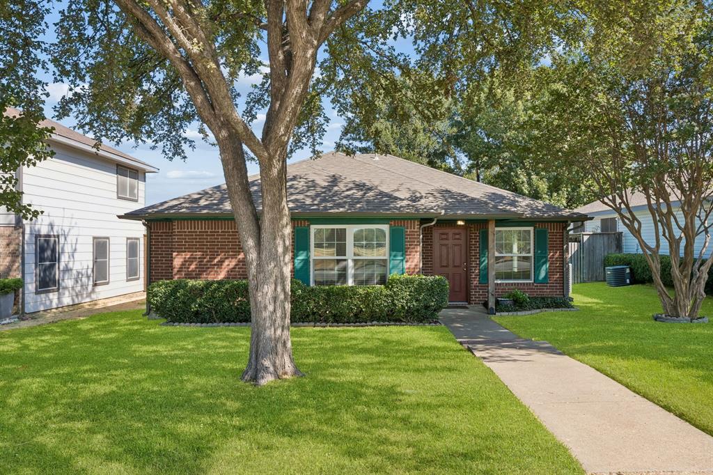 947 E Oakdale Road, Irving, TX 75060 947 E Oakdale Road, Irving, TX 75060