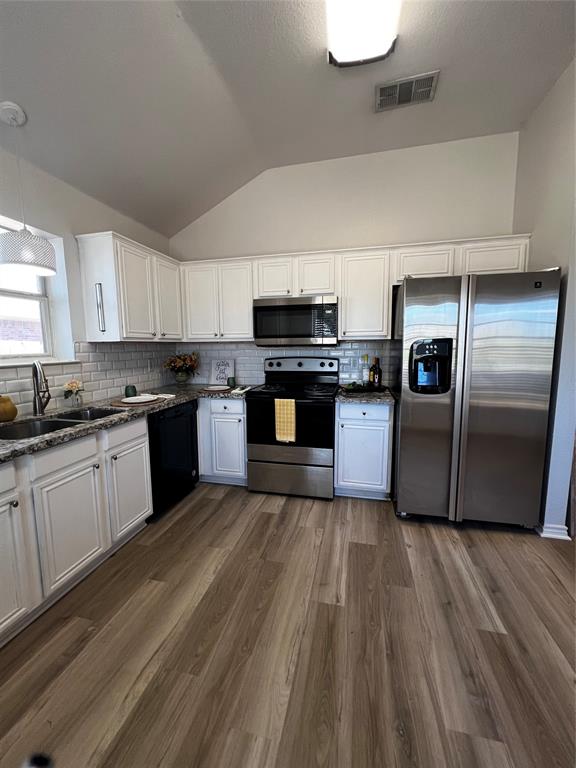 1309 Indian Wells Trail, Midlothian, TX 76065
