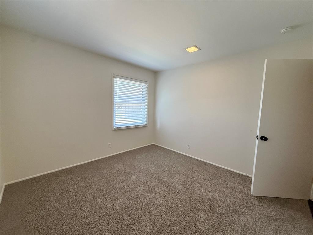 818 Fontana Avenue, Richardson, TX 75080