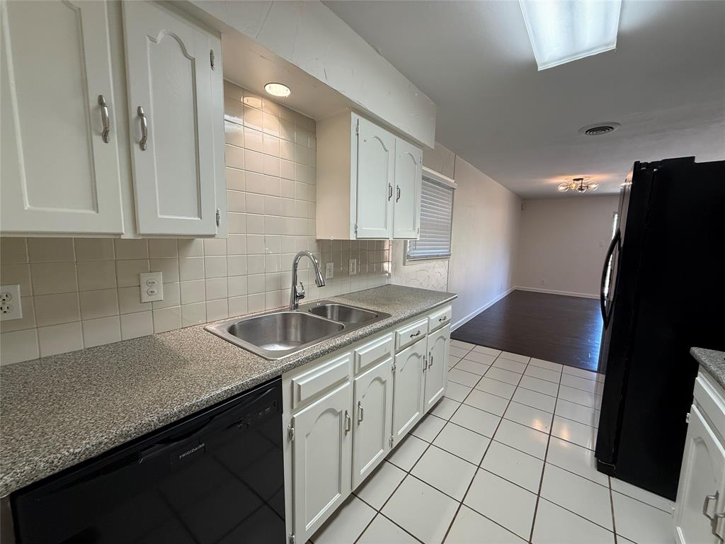 818 Fontana Avenue, Richardson, TX 75080