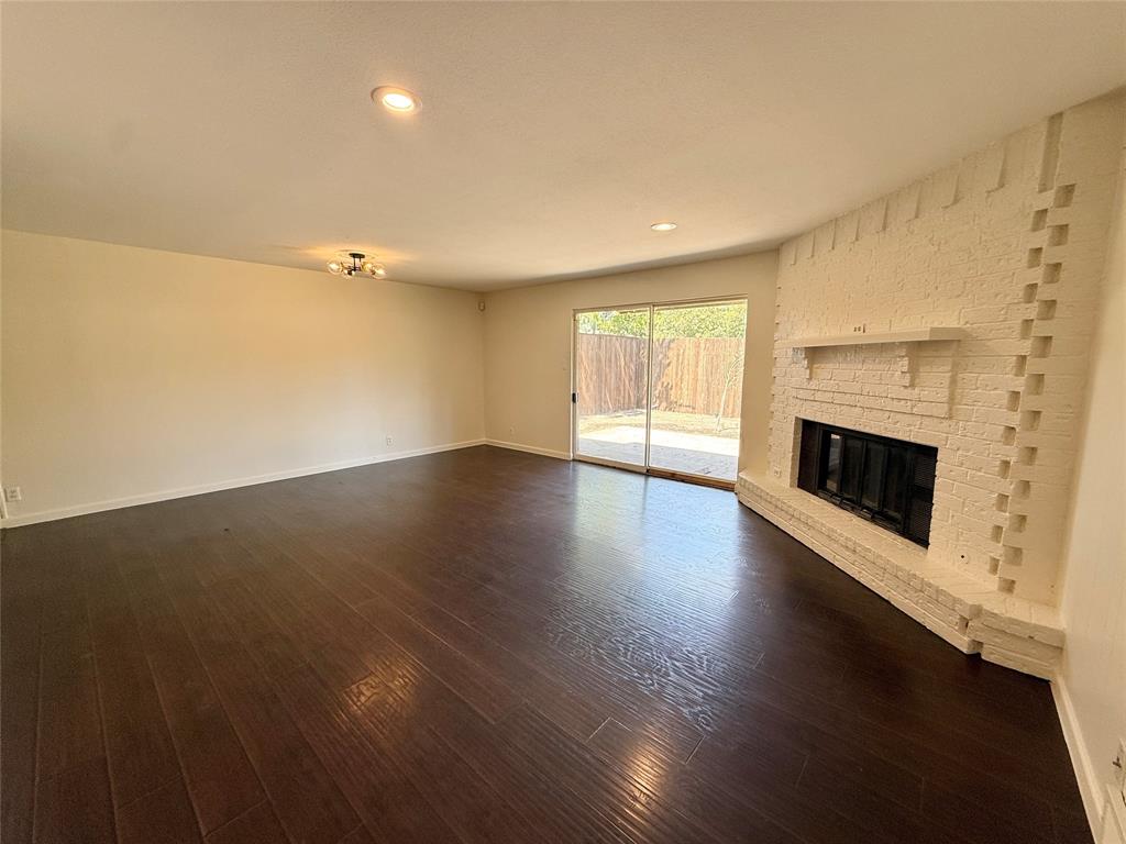 818 Fontana Avenue, Richardson, TX 75080
