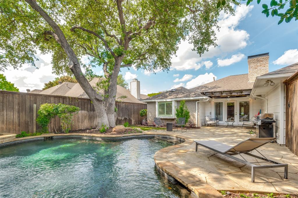 5322 W Mockingbird Lane, Dallas, TX 75209