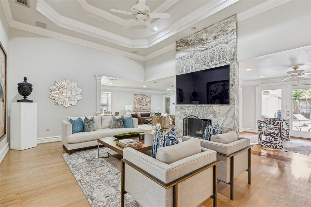 5322 W Mockingbird Lane, Dallas, TX 75209