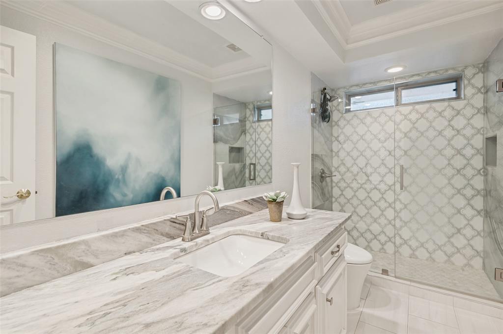 5322 W Mockingbird Lane, Dallas, TX 75209