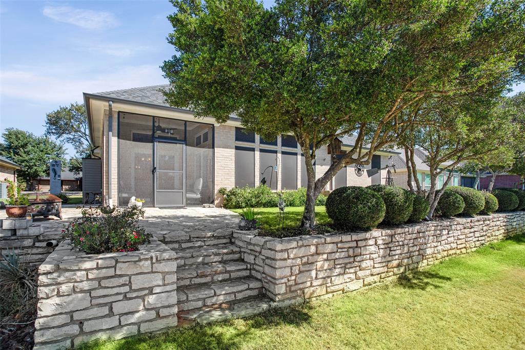 8606 Leisure Lane, Granbury, TX 76049