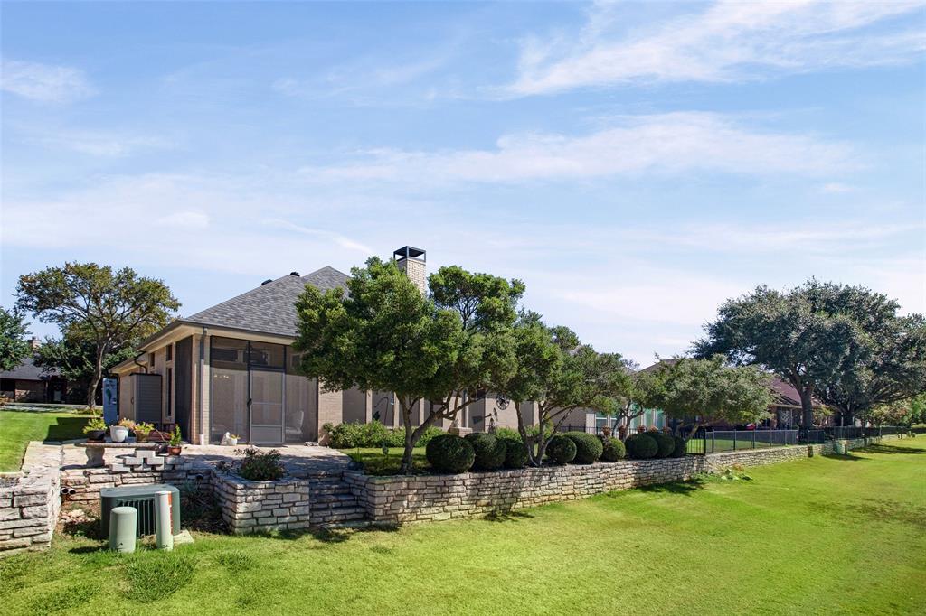 8606 Leisure Lane, Granbury, TX 76049