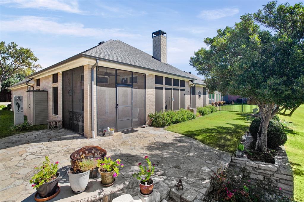 8606 Leisure Lane, Granbury, TX 76049