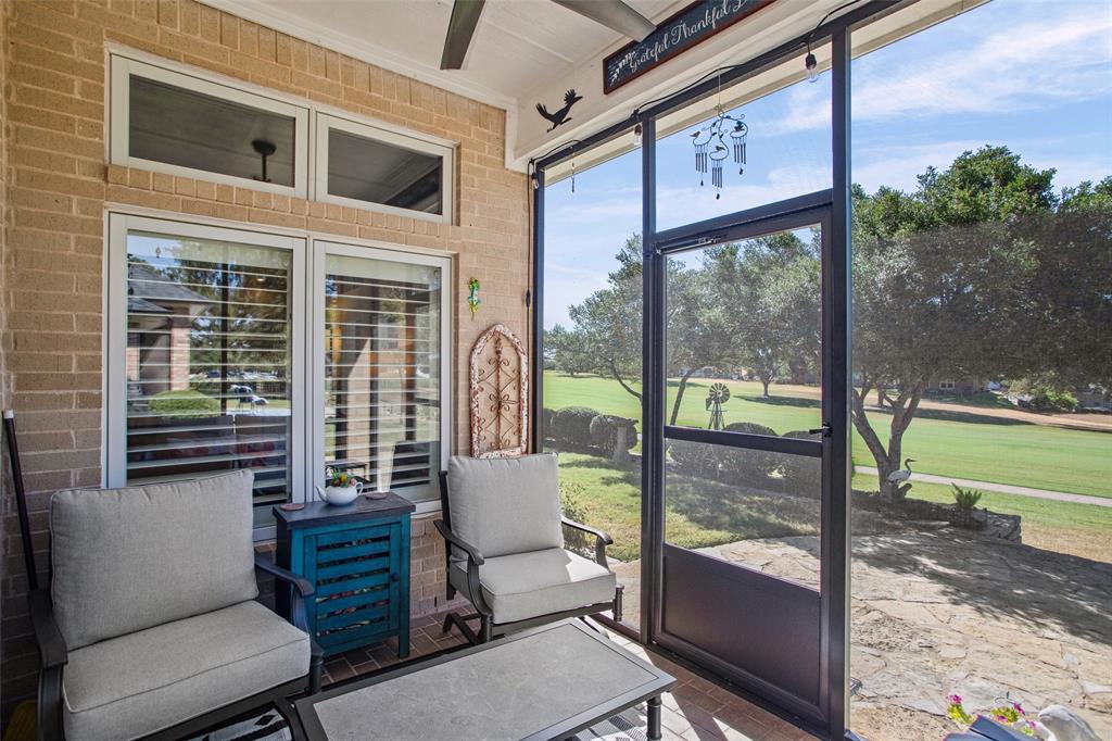 Screened in back porch.