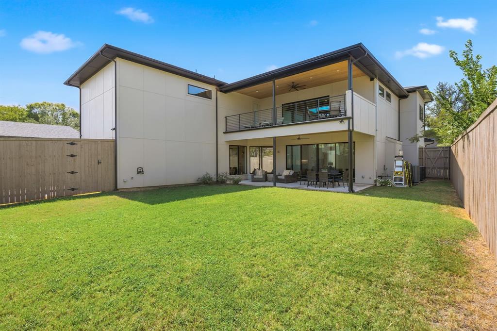 9750 Mixon Drive, Dallas, TX 75220