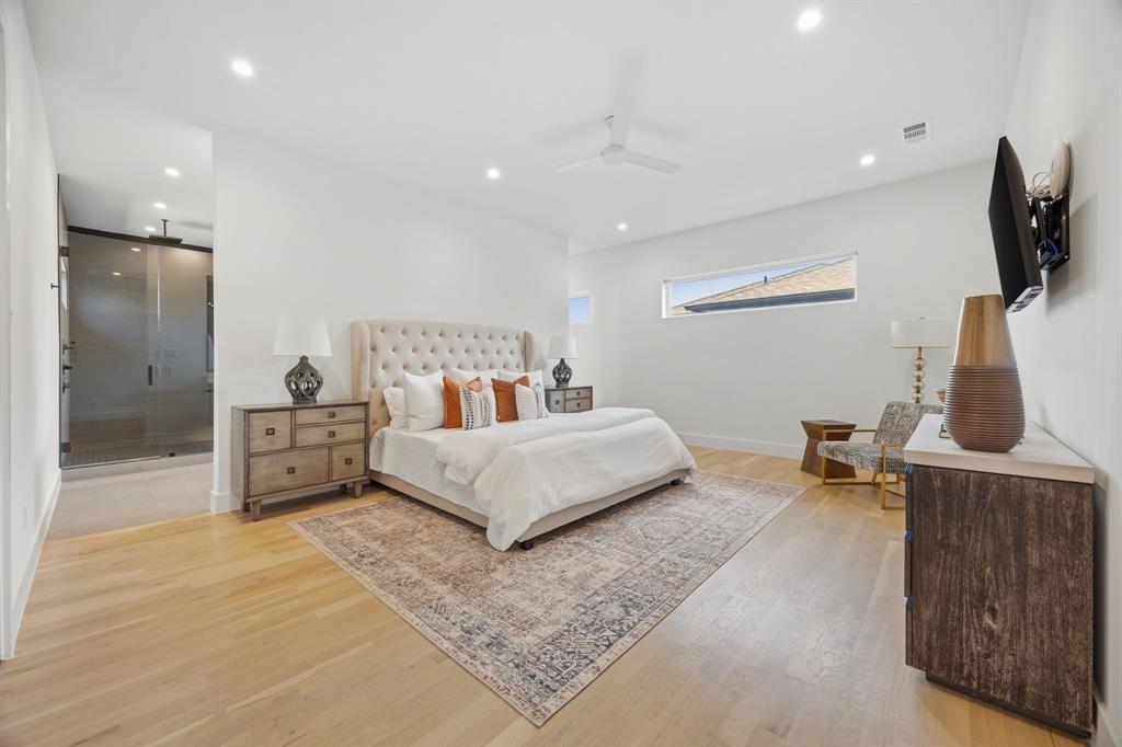 9750 Mixon Drive, Dallas, TX 75220