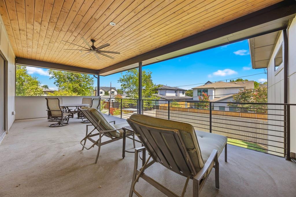 9750 Mixon Drive, Dallas, TX 75220
