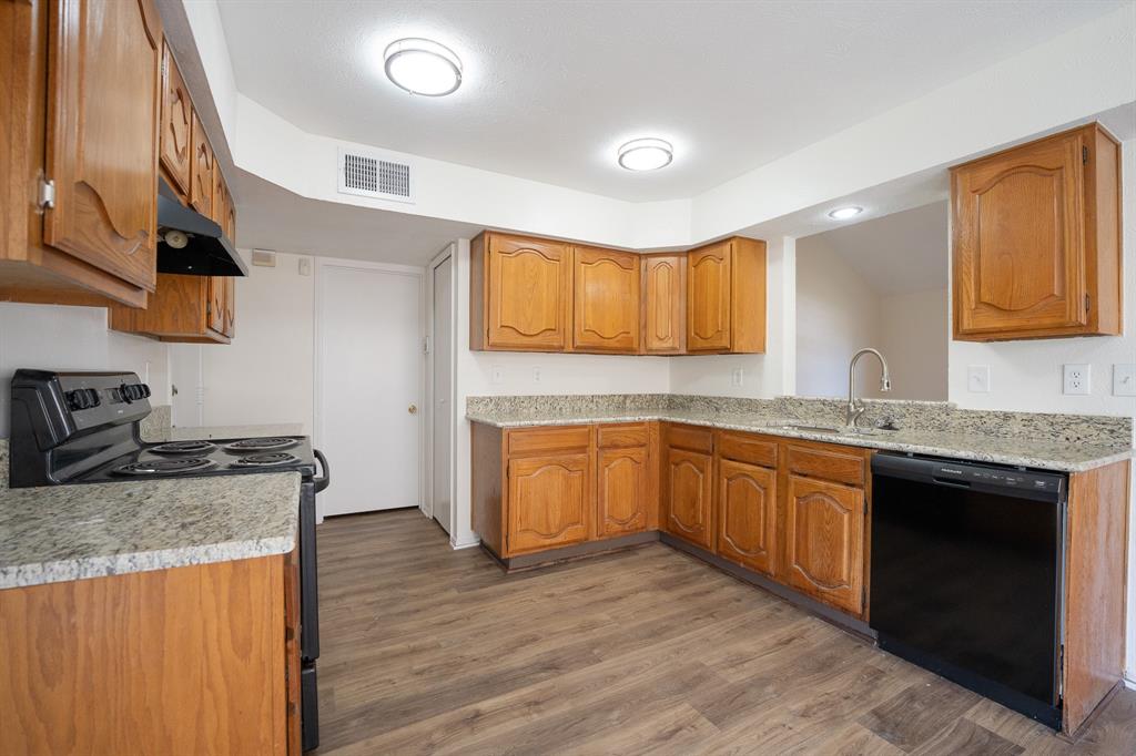 1513 Liberty Lane, Mesquite, TX 75149