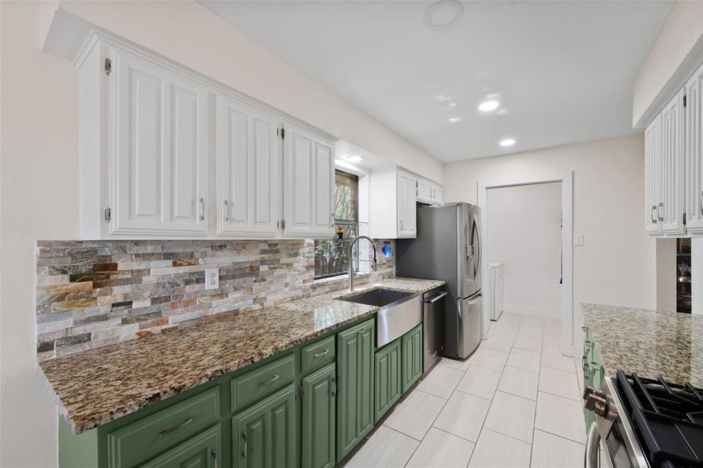 1602 Meadowglen Lane, Mesquite, TX 75150