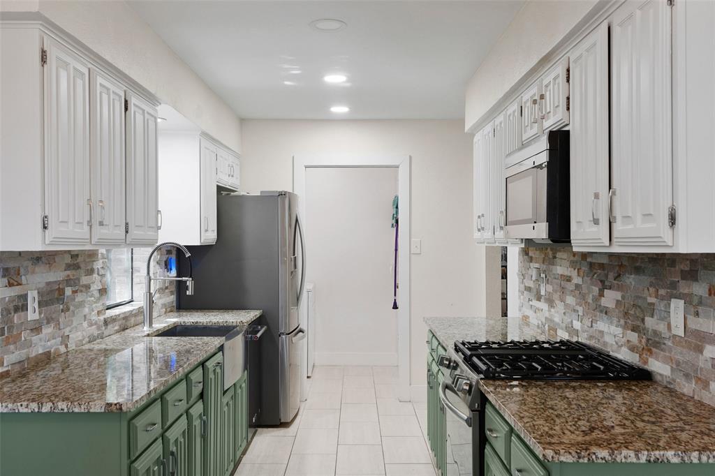 1602 Meadowglen Lane, Mesquite, TX 75150