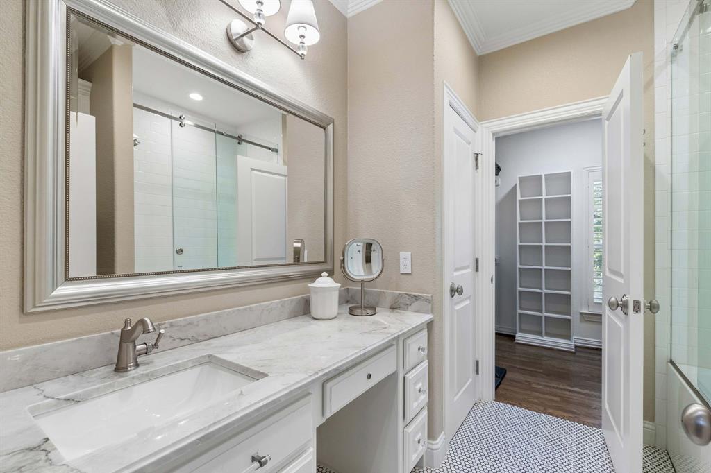 8511 Groveland Drive, Dallas, TX 75218
