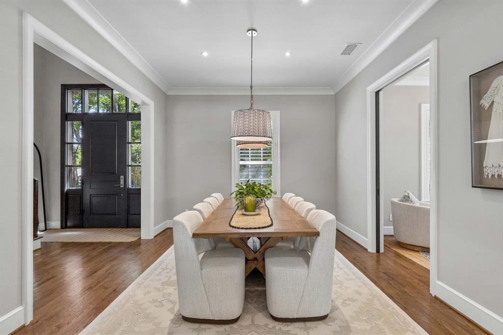 8511 Groveland Drive, Dallas, TX 75218