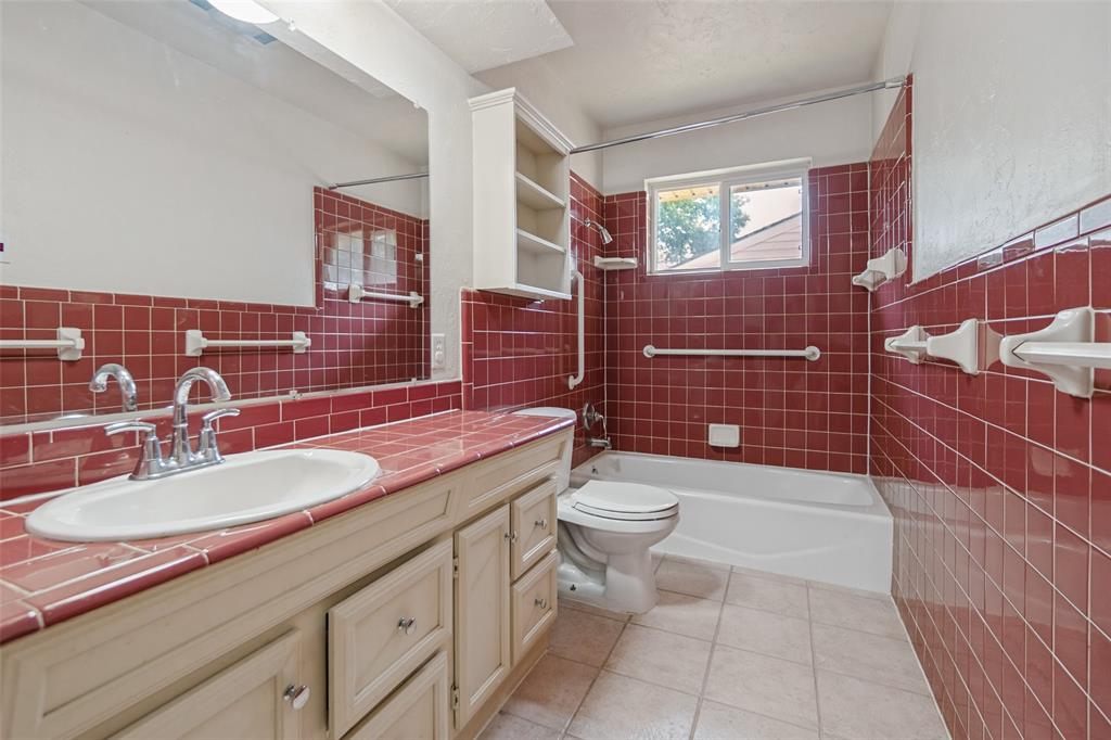 3539 Merrell Road, Dallas, TX 75229