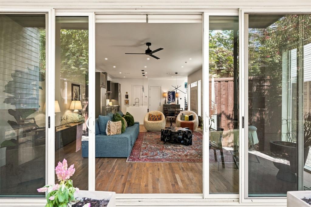 4623 Coles Manor Place, Dallas, TX 75204