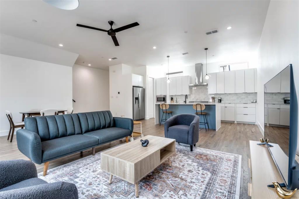 2915 Lucas Drive, #102, Dallas, TX 75219